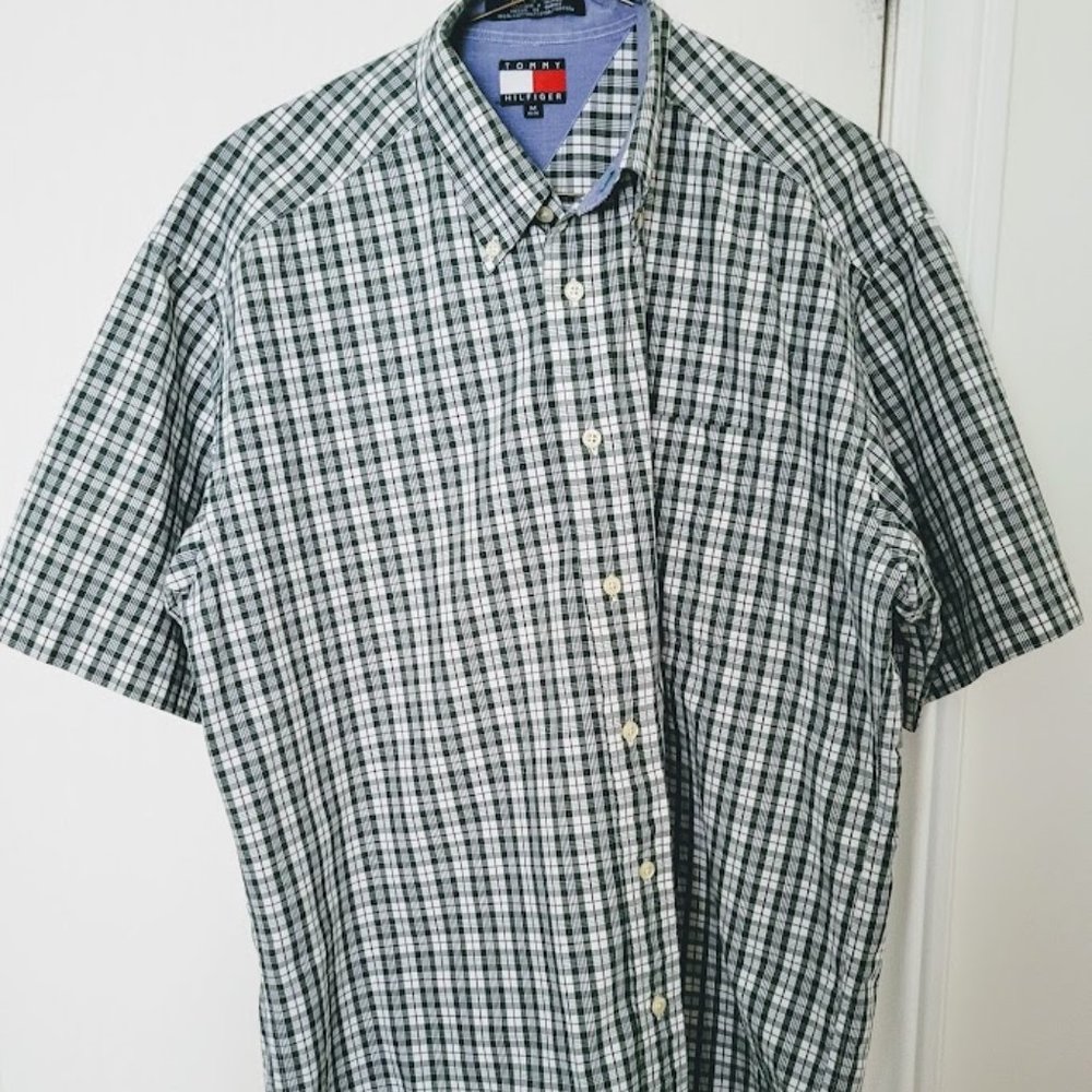 Tommy Hilfiger Short Sleeve Shirt Retro Vintage Size M